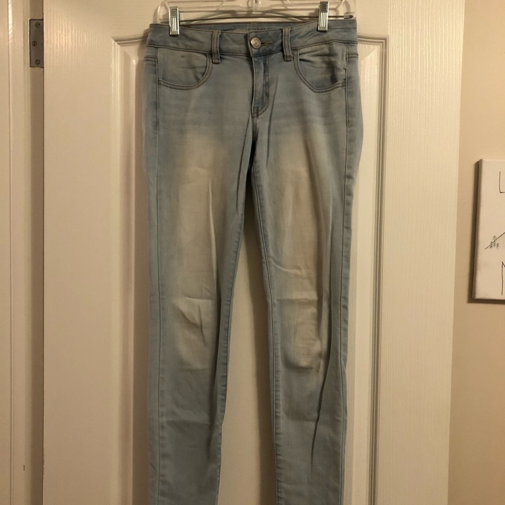 American Eagle Light Wash Jegging